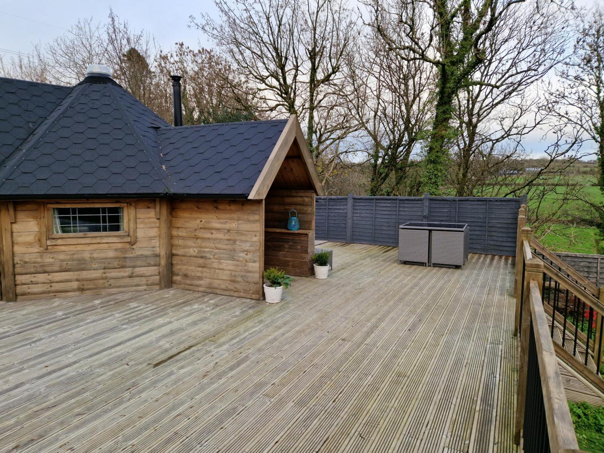 The Hive - Unique Log Cabin With Wood Burning Stove Ludchurch Exterior photo